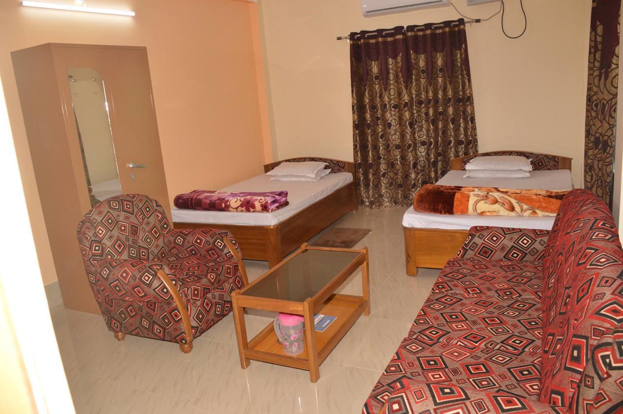 Hotel Kaustav Tezpur Экстерьер фото