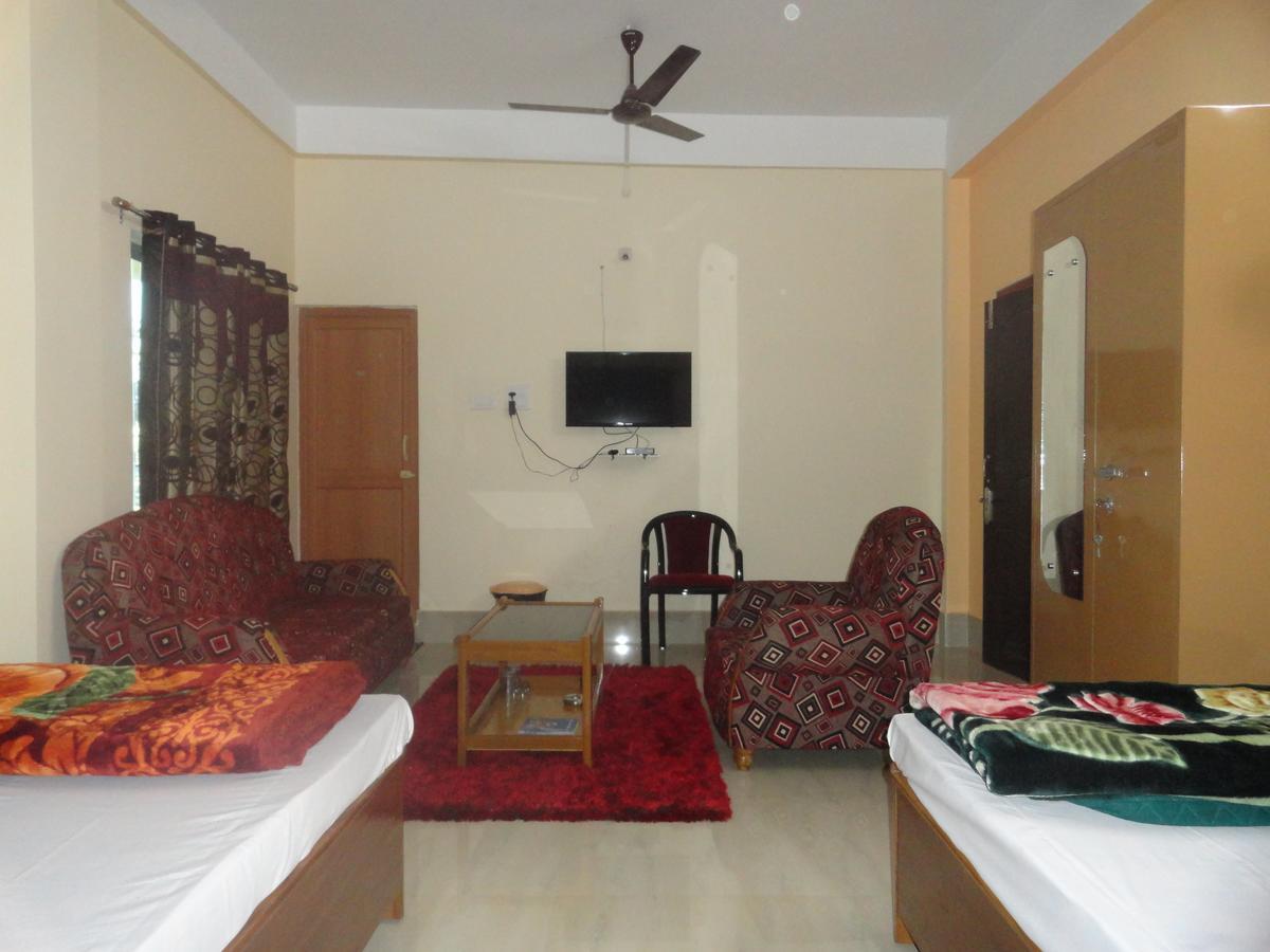 Hotel Kaustav Tezpur Экстерьер фото
